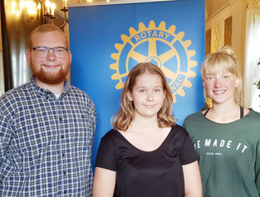 Unge på sommercamps med Rotary