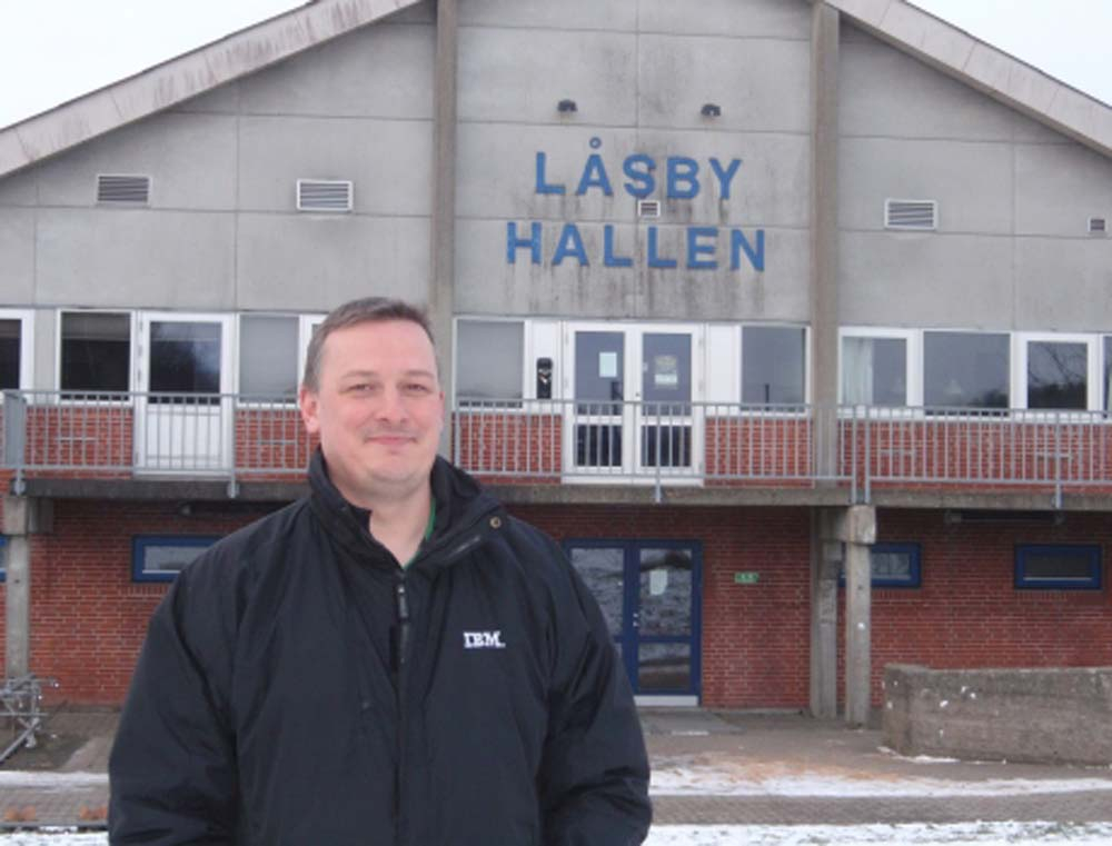 Låsby Hallen får multisal og cafemiljø