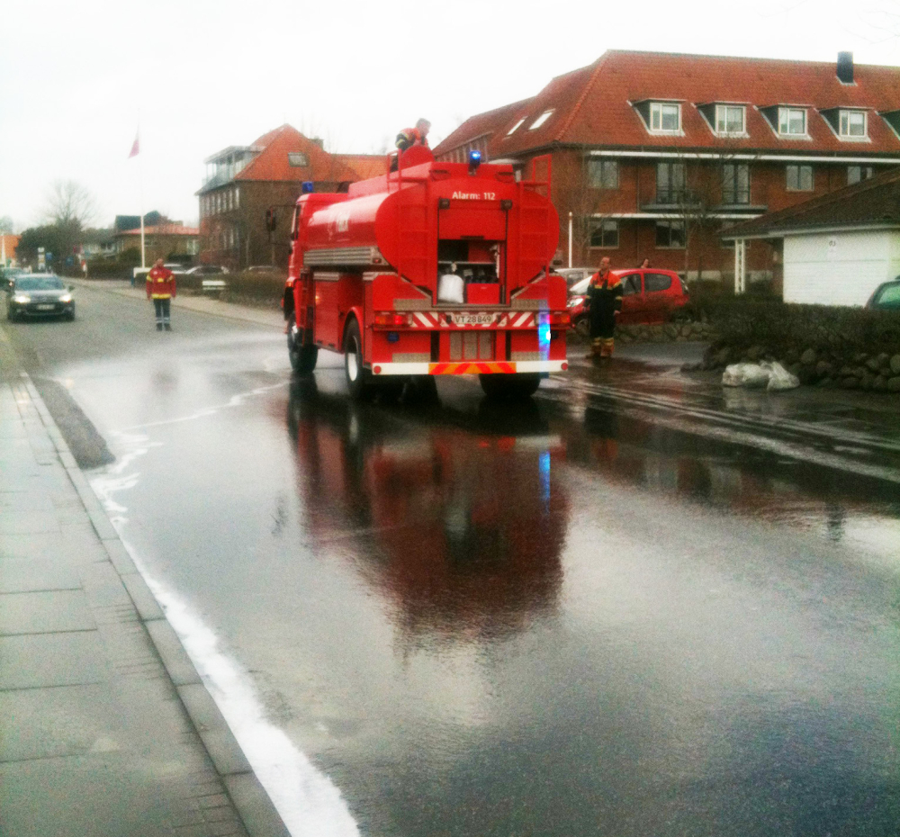 Oliespild på længere strækning i Galten