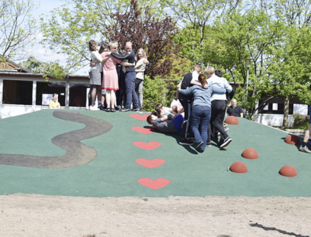 Stjærskolen indvier hjertebakke