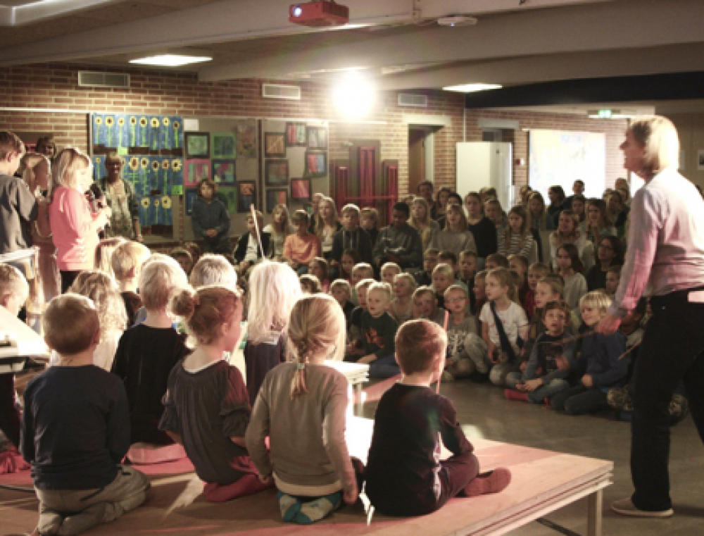 Fællesskab og dansk musik på Stjærskolen